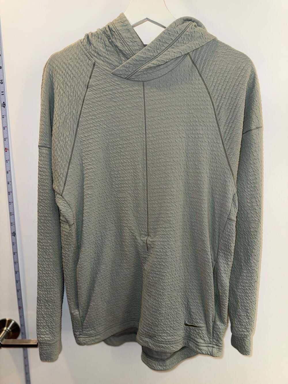 Nike Yoga Dri-FIT Men's Textured Hoodie Oil Green Size S